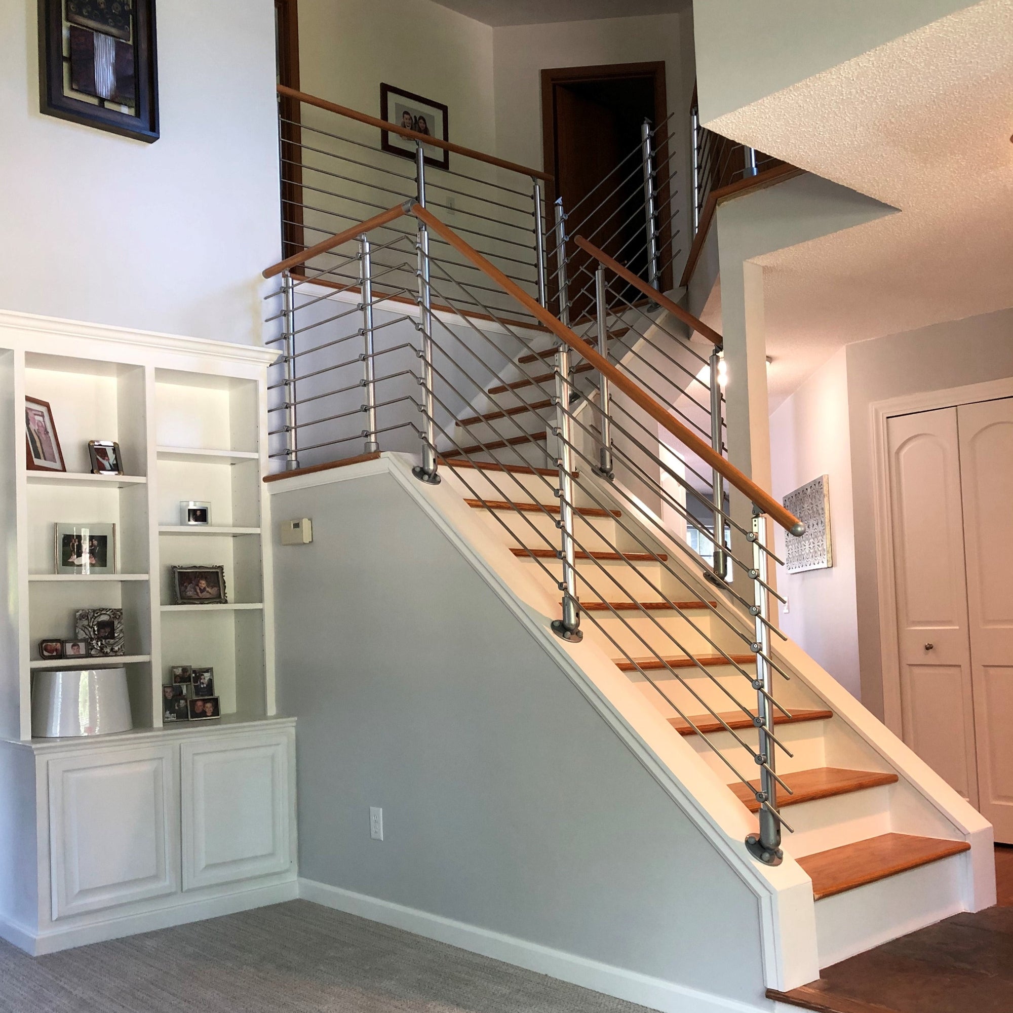 Prova Post Angle Mount Grey