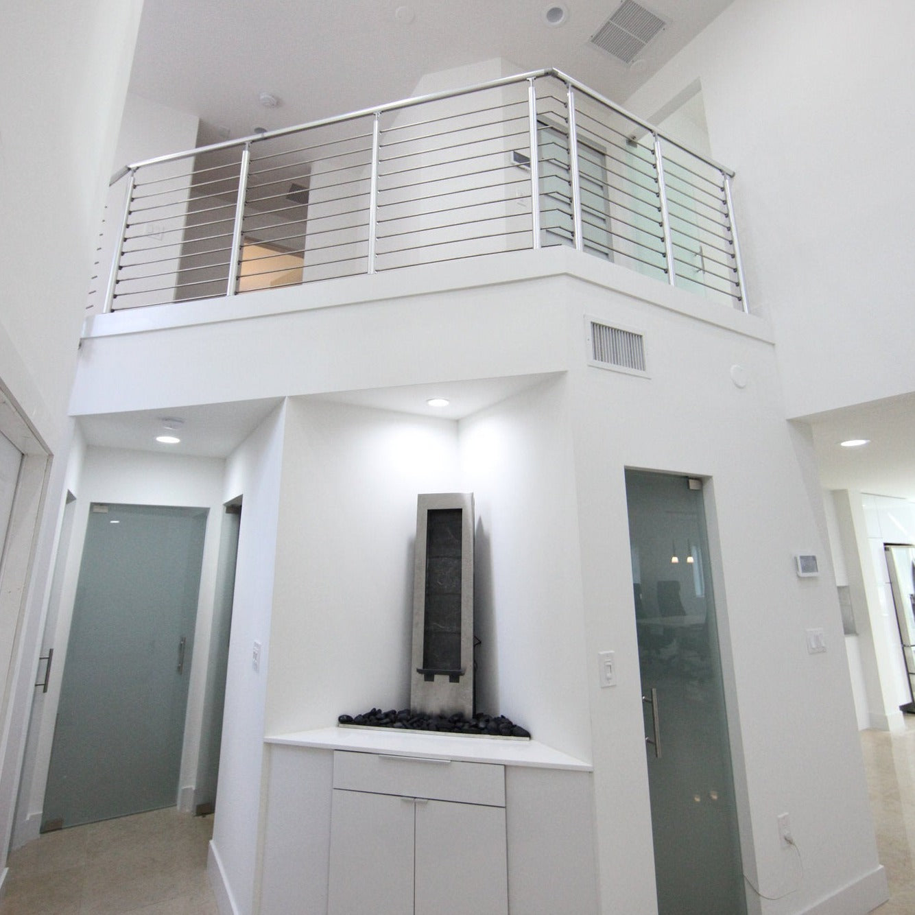 Prova PA1a 42" Top Mount Post