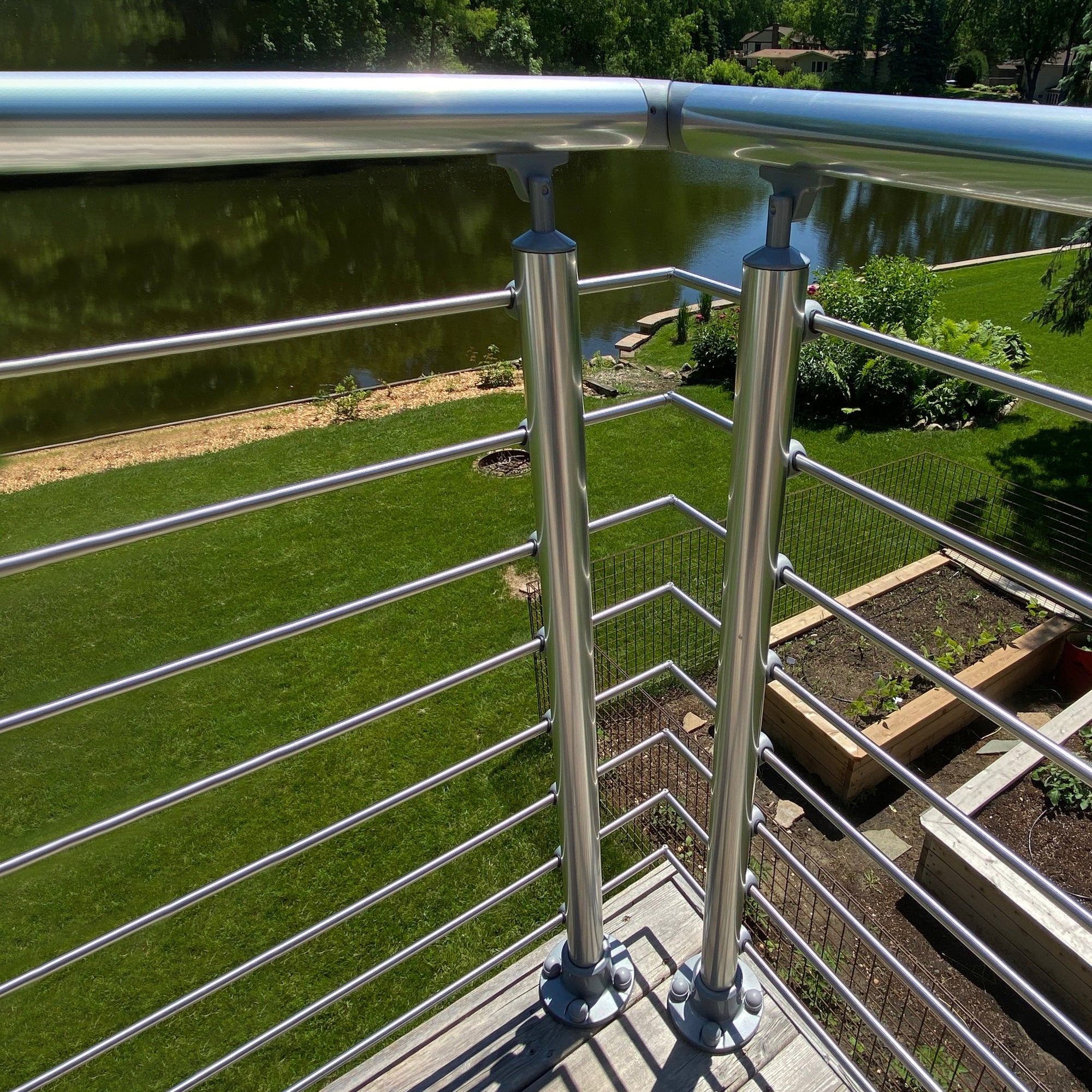 Prova PA10 Stainless Steel Tube Infill Connector/Elbow Lifestyle